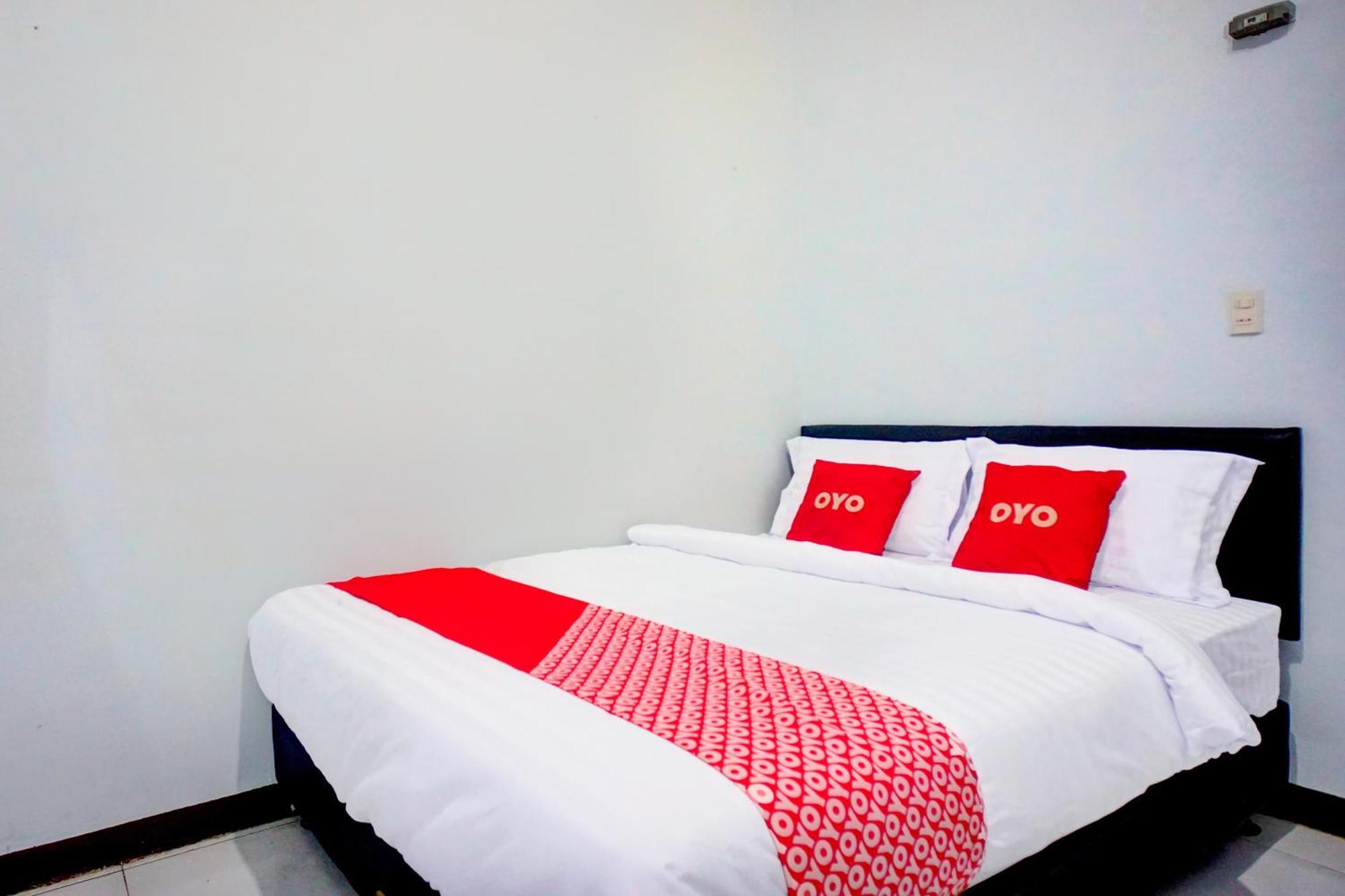 Hotel O Krakatau Near Universitas Muhammadiya Sumatra Utara Umsu เมดาน ภายนอก รูปภาพ
